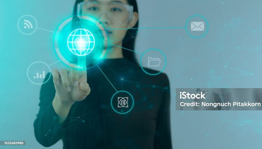 AI in Apparel Design and Production: How Artificial Intelligence is Redefining Fashion